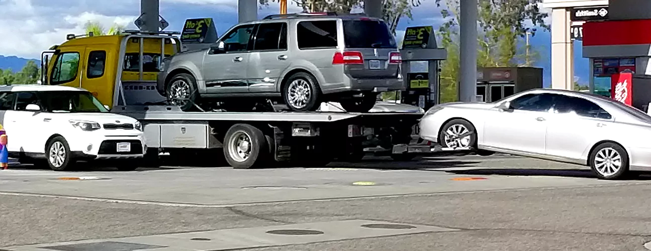 Heavy Duty Towing Vehicles 